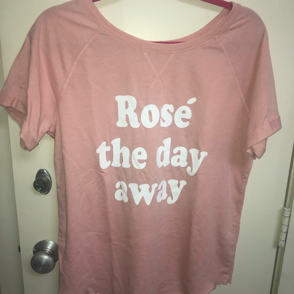 Graphic Women’s Tee